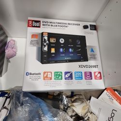 New Dual Double Din With Back Up Camera 