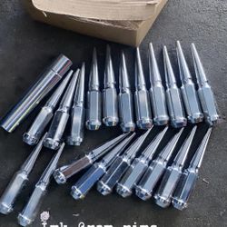 Lug Nuts