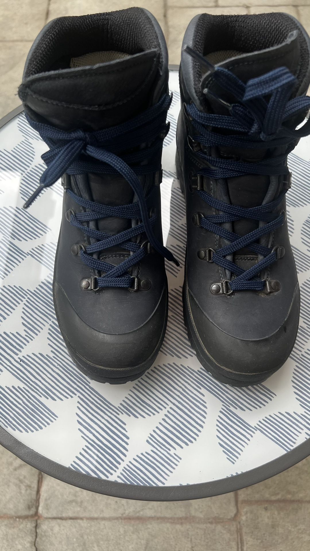 SCARPA Hiking Boot Size 38