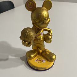 Lakers Golden Mickey Mouse