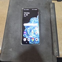 Unlocked Oneplus Open