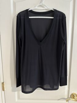 Lululemon Sheer Black Top - Size 8 - Like New 