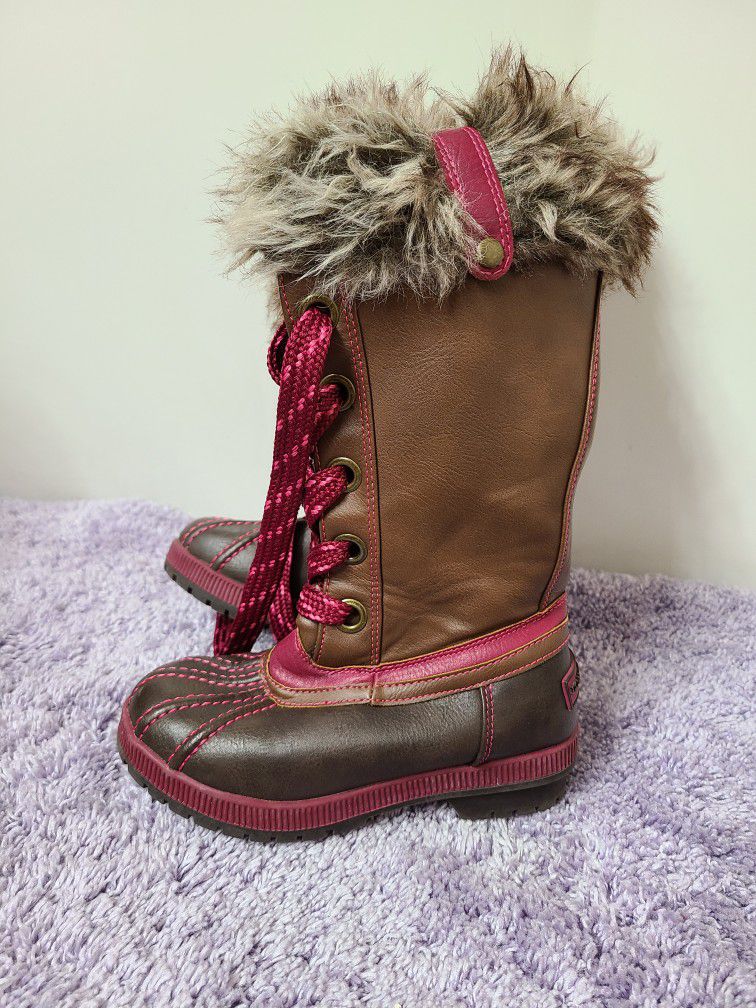 London Fog Snow boots girls size 13