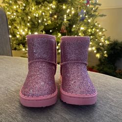 Little Girls Pink Boots Size 4