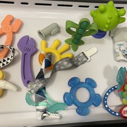 10 Baby Teethers 