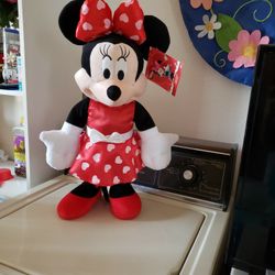Minnie Mouse 23 Inches Tall New