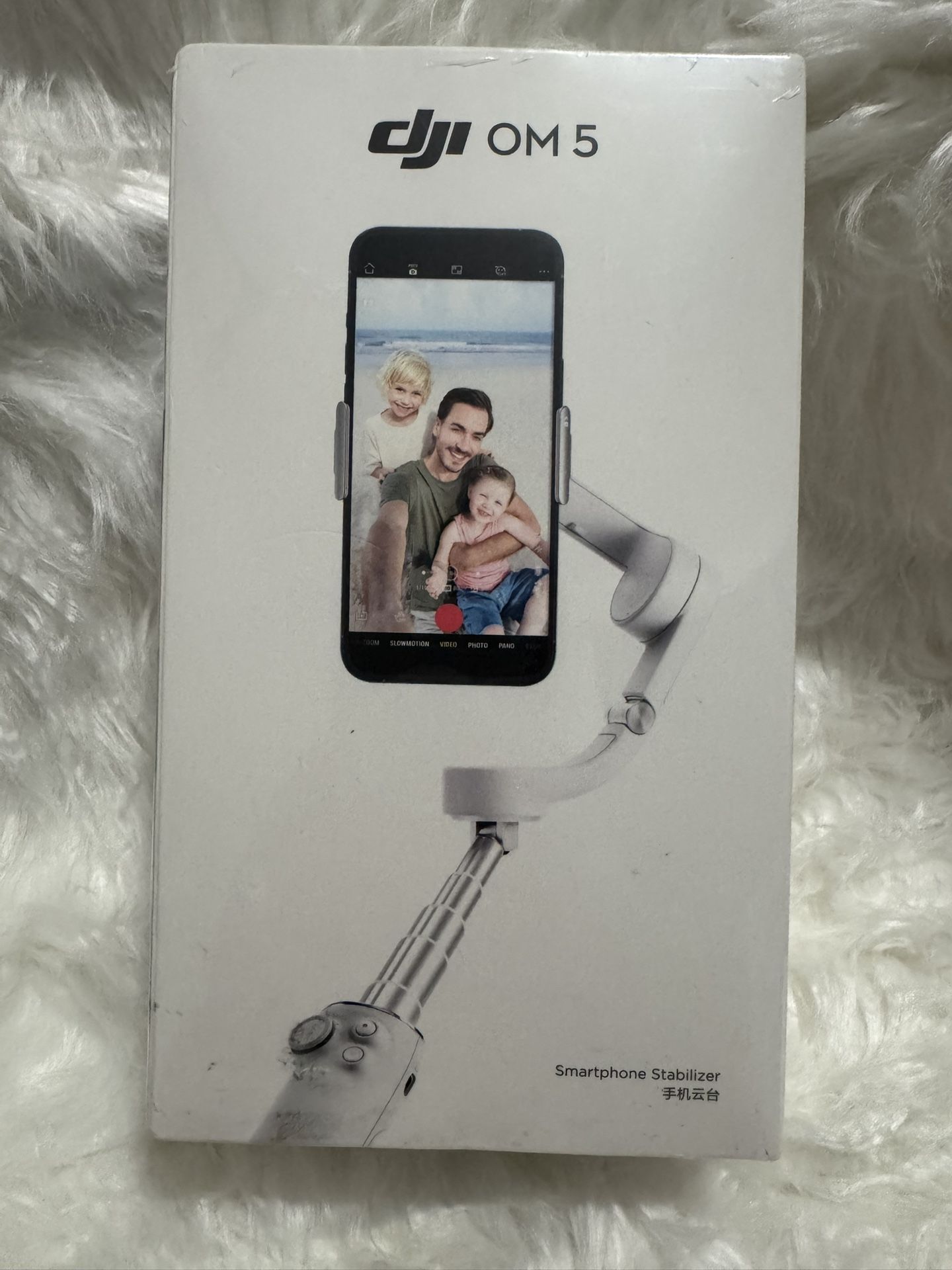 DJI OM 5 Smartphone Gimbal Stabilizer, 3-Axis Phone Gimbal, Built-In Extension Rod