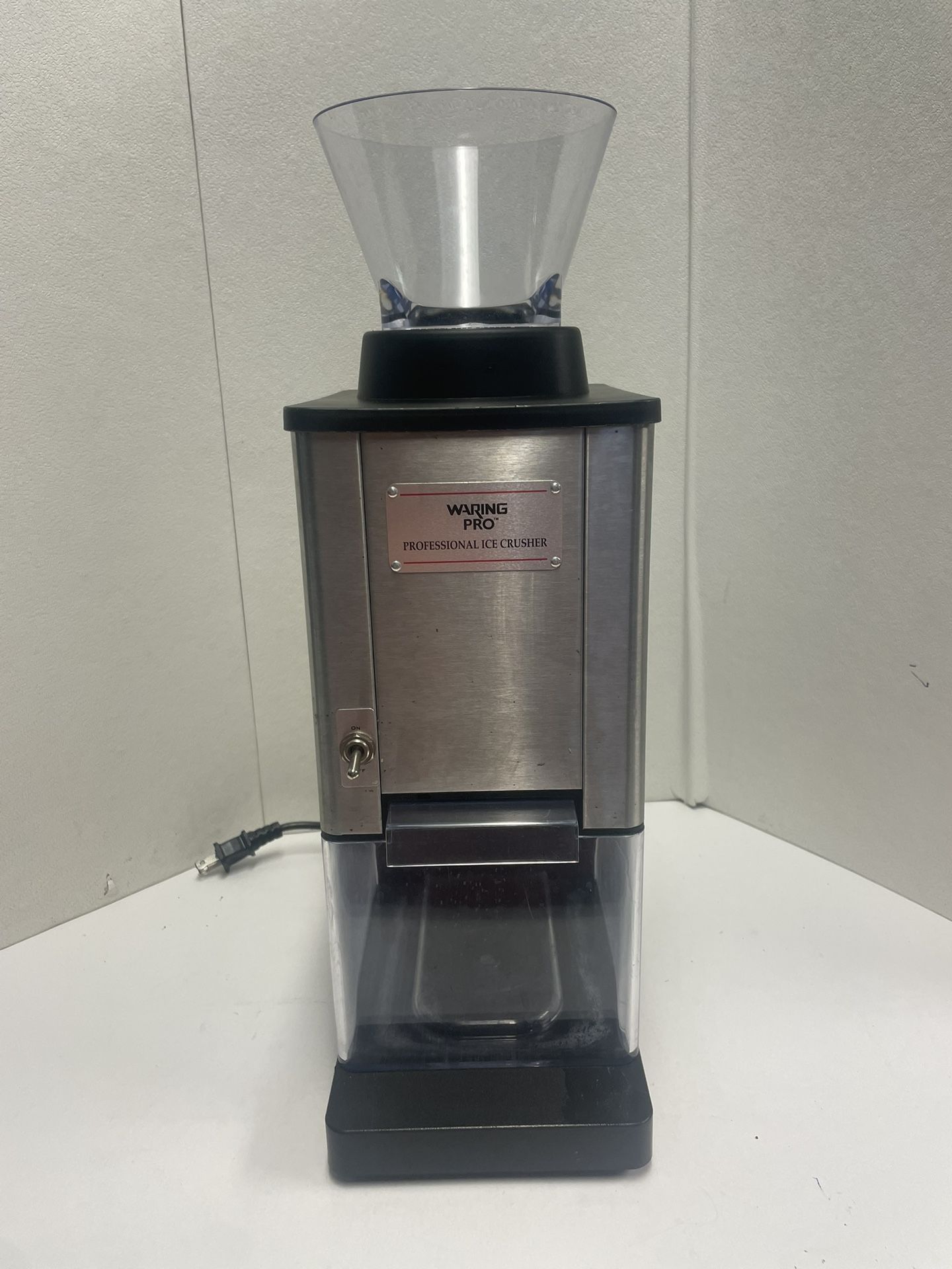 Waring Pro Ice Crusher Model IC70 Professional Ice Crusher Tested