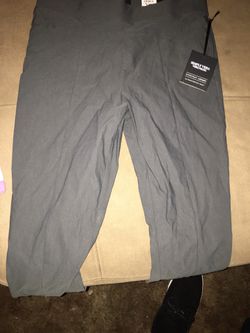 KOHLS Woman's grey tights Size Medium BRAND NEW for Sale in