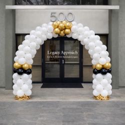 Custom 8ft Baloon Arch 3 Colors