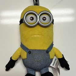 Kevin The Minion Small Plush ~ 6" Illumination Entertainment Minions