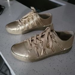 MK Woman Shoes