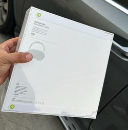 AirPods Max (USB-C)