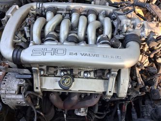 Ford taurus sho motor 3.2l