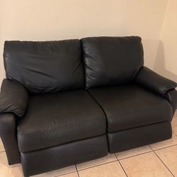 Reclinable Leather Loveseat 