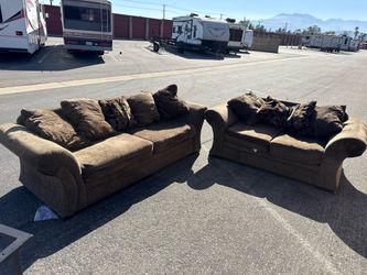 Living room set Couches and tables