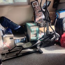 New Balance 9.0e Commercial Eliptical