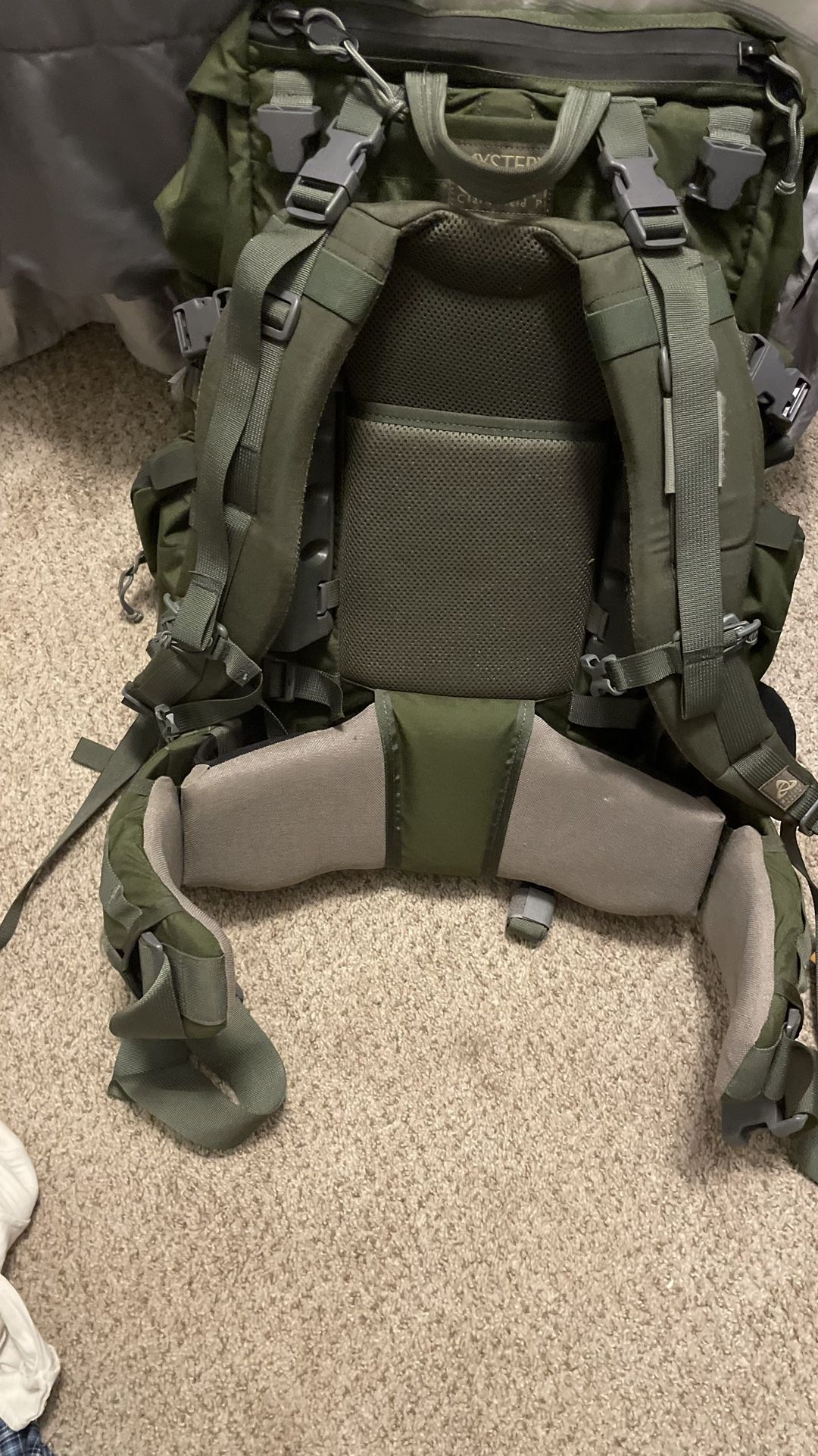 Mystery Ranch Mountain Ruck