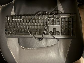 Steele Series LED keyboard