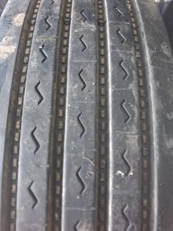 225/75/15 Trailer tire