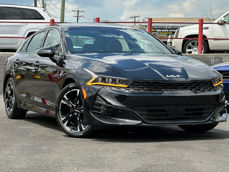 2022 KIA K5