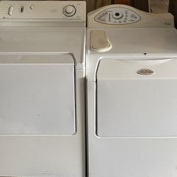 Maytag Heavy Duty Washer & Gas Dryer 