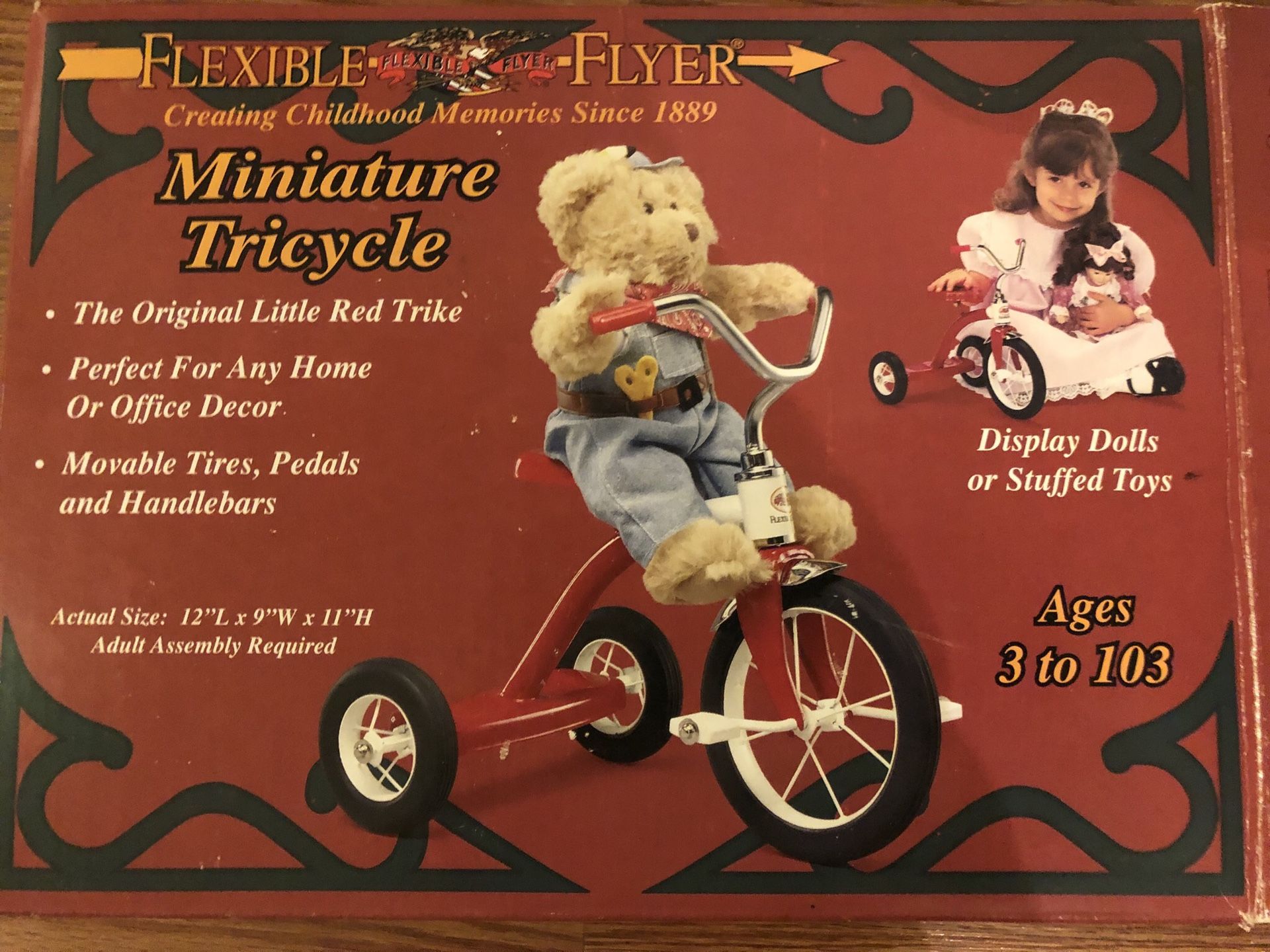 Miniature tricycle for dolls