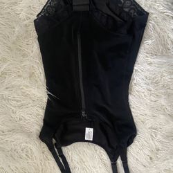 Size Small Faja