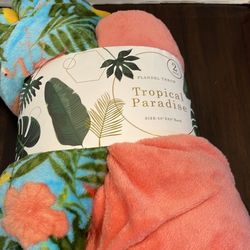 Tropical paradise 2 pack Flannel Throw  Brand New Retails $45 asking $25