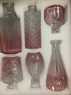 12 pink rose bud vases