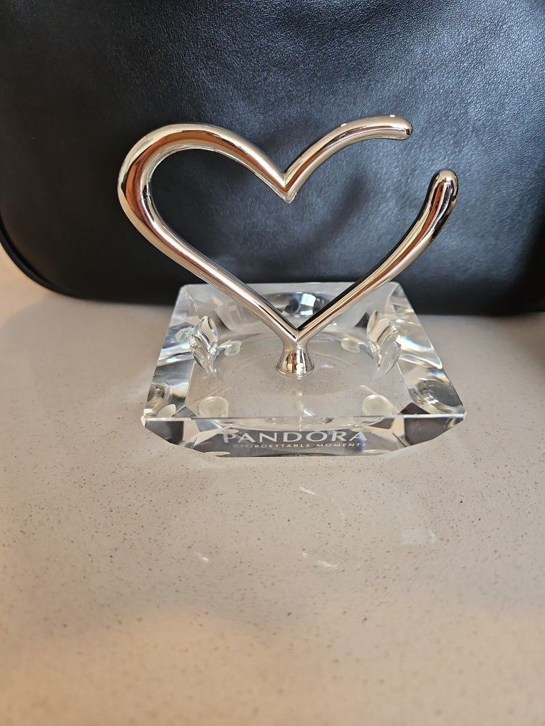 Crystal Pandora Ring Holder