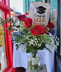 Flowers For Graduation/ Flores Para Graduación 