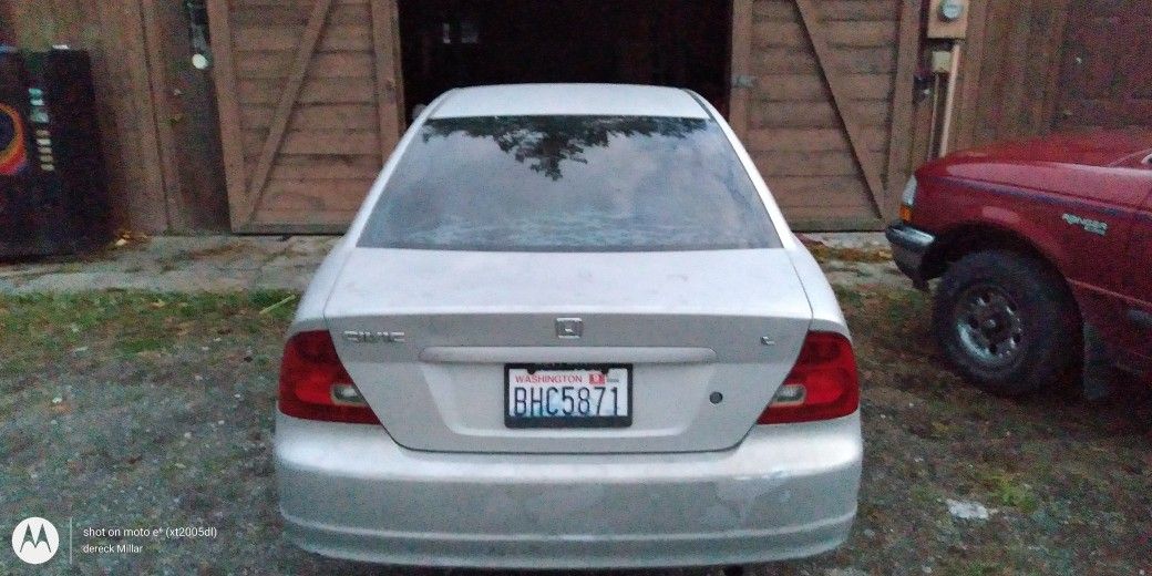 Lost Title Parts Car.Needs Transmitiin