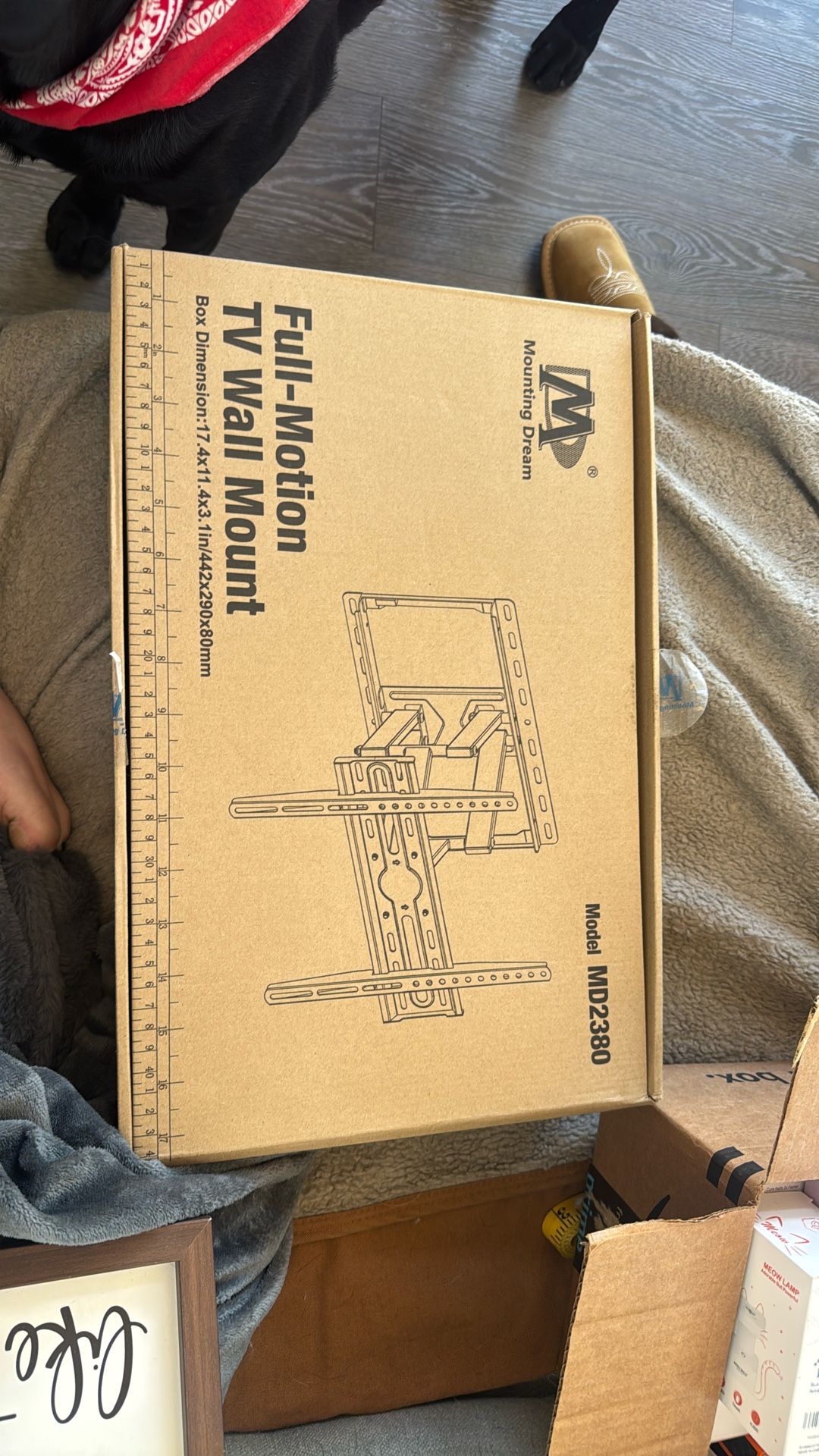 Full motion, TV, wall mount