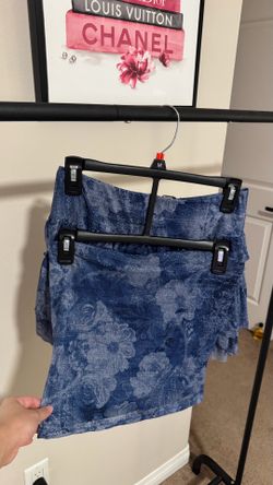 Two piece skirt set