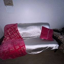Full Size Fouton Sofa Bed