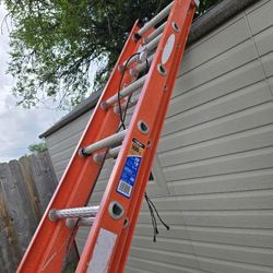 WERNER 20FTS  LADDER