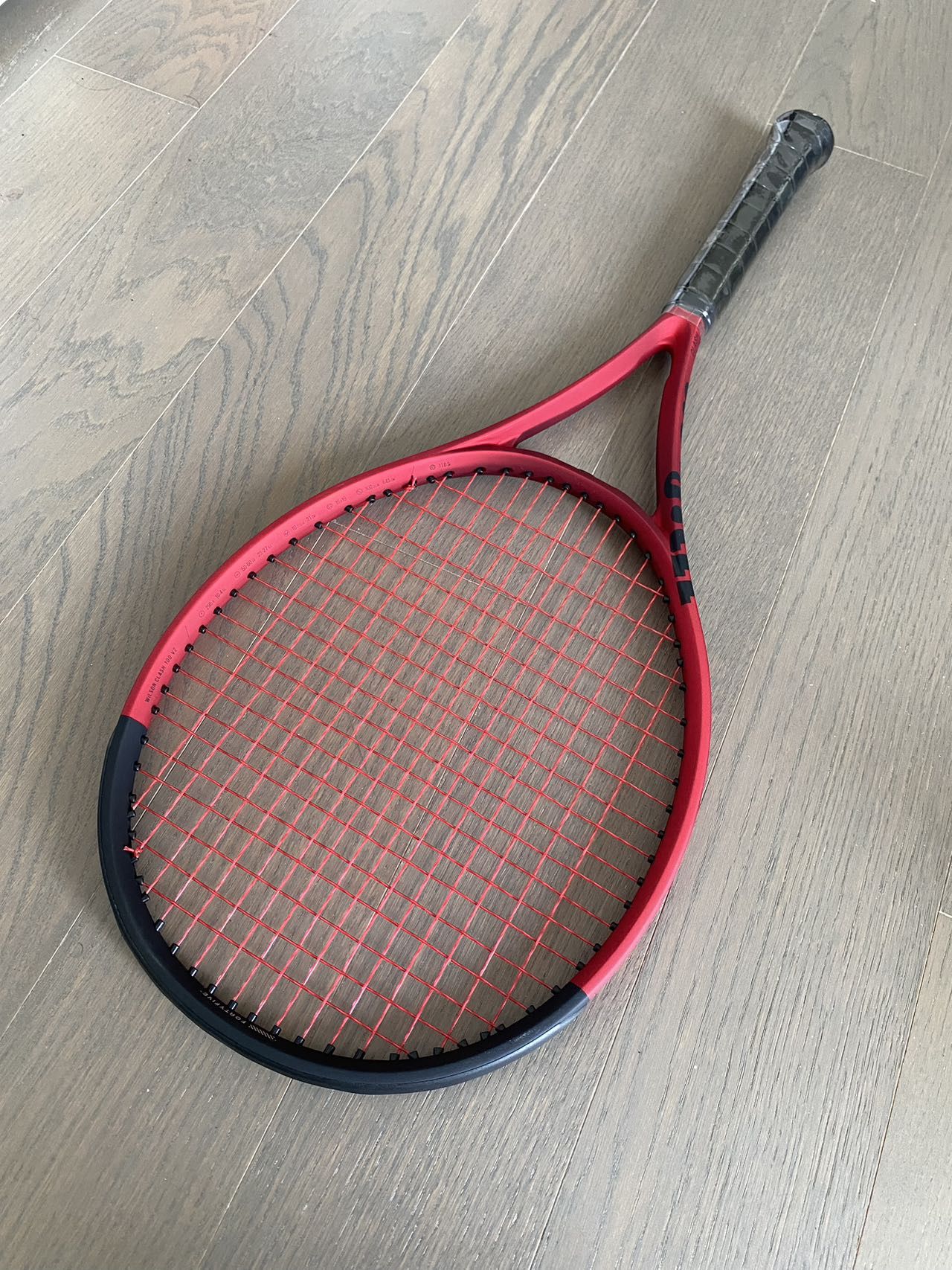 Brand New Wilson Clash 100 V2 Tennis Racket w/string ready to play