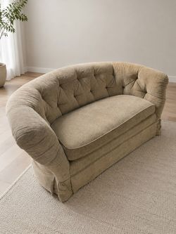 Baker Furniture Tufted Loveseat – High-End Designer Piece