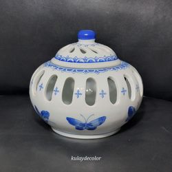 Cobalt Blue White Chinoiserie Butterfly Decor Ceramic Potpourri Jar Lid Pierced