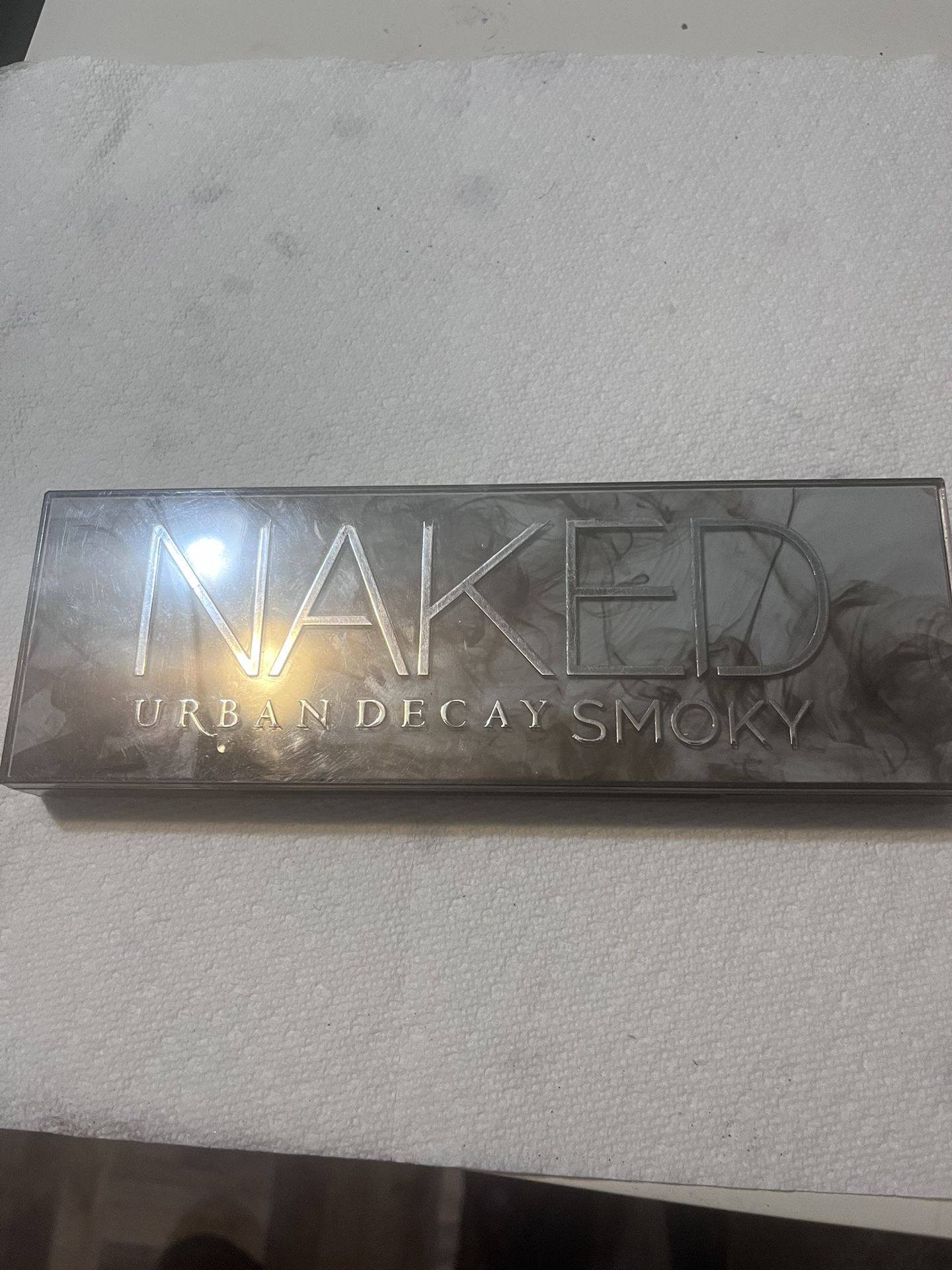 Urban Decay -smoky Pallet 