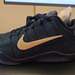 Nike Zoom Kobe 11 Elite Low Protro size 10 basketball shoes