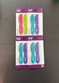 (4) Bee Baby Round Edge Baby Comb 2-Pack