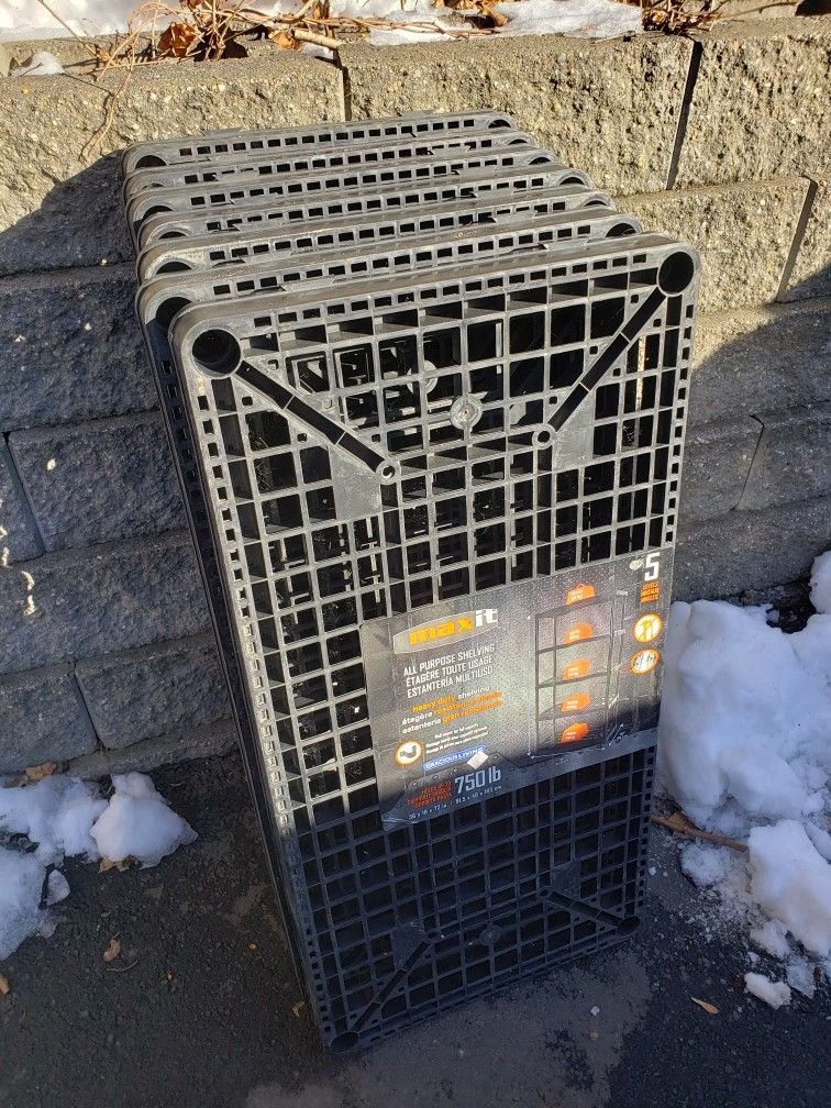 7 Tier plastic shelving