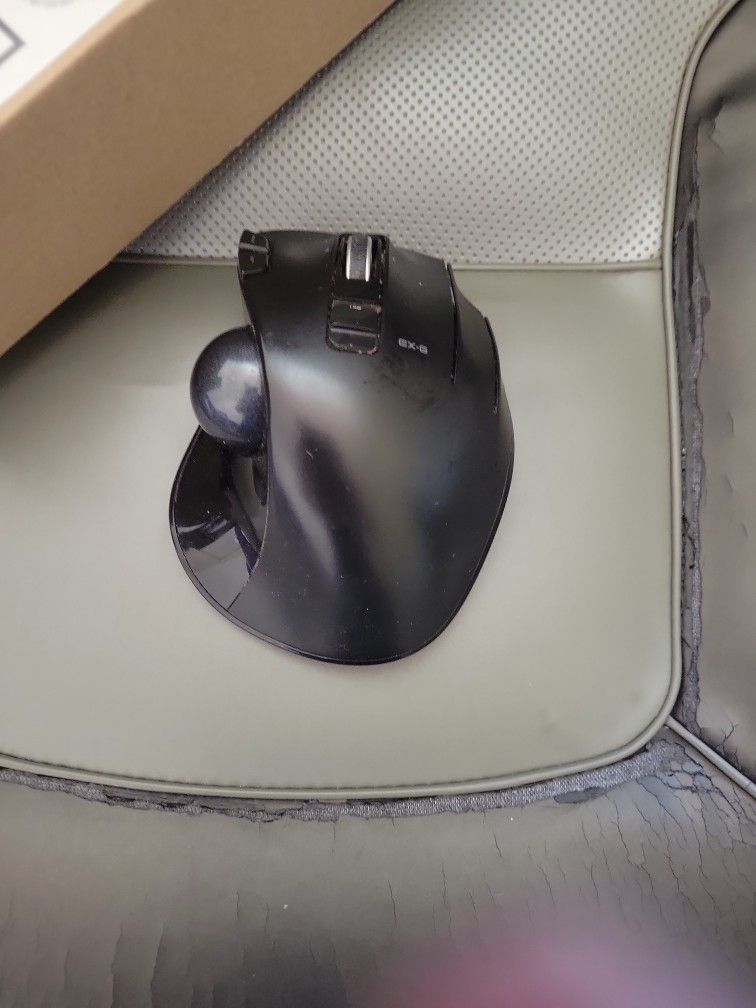 Elecom Balltrack Wireless Mouse