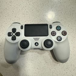Sony PS4 DualShock 4 Wireless Controller — White