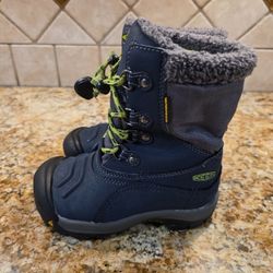 Keen Winter snow boots kids 11