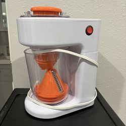 Squash Spaghetti cutter