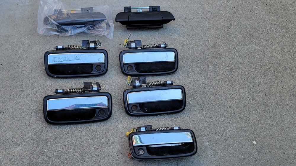 2003 OEM Toyota Tacoma Door Handles and Tailgate Handles