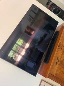 Sony 65” 4K SmartTV and Bose Solo 5 soundbar